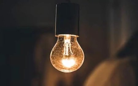 जम्मू-कश्मीर: आजादी के 75 साल बाद पहली बार LOC के पास के दो गांव में पहुंची बिजली, खुशी से झूम उठे लोग