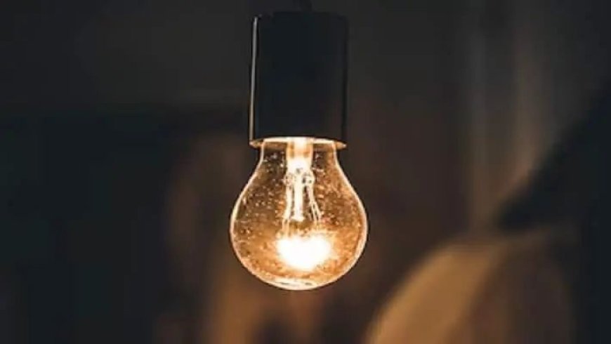 जम्मू-कश्मीर: आजादी के 75 साल बाद पहली बार LOC के पास के दो गांव में पहुंची बिजली, खुशी से झूम उठे लोग