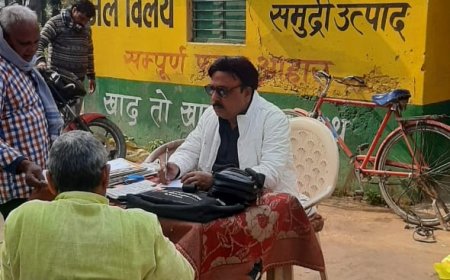 क्रय केन्द्र पर भंडारित धान को बरसात से बचाने की व्यवस्था सुनिश्चित करें....अवधेश सिंह