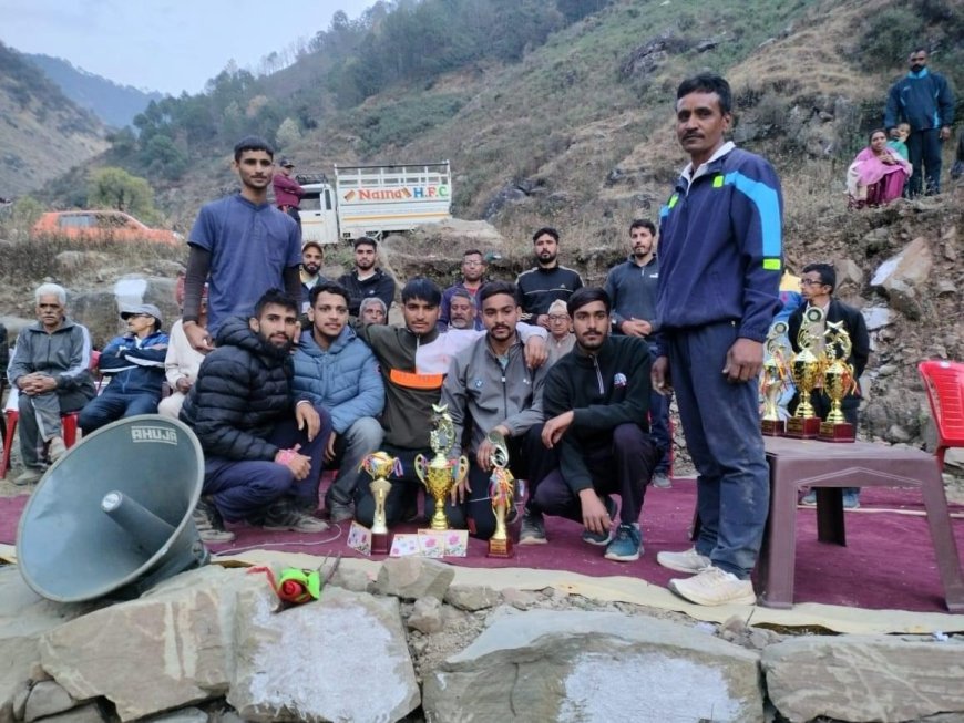 हिमांचल प्रदेश क्रिघाट, कणा ,टिक्कर पंचायत,तहसील सरकाघाट में एक शानदार शिवरात्रि और महिला दिवस समारोह में शामिल होंकर अपनी प्रतिभा को प्रदर्शित करे