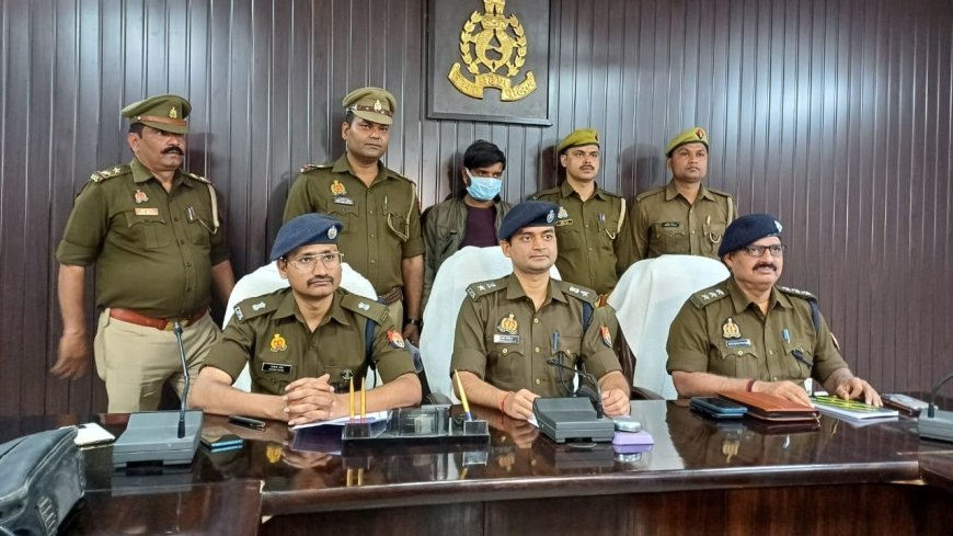 एक करोड़ बाइस लाख के गांजा के साथ एक तस्कर को किया गिरफ्तार,भेजा जेल