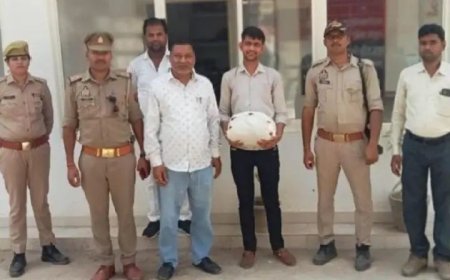 प्रयागराज चेकपोस्ट पर रुकवाई कार,तलाशी में जो मिला प्रशासन कि आंखे देखकर फ़टी रह गई