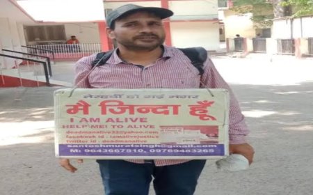 "मैं जिंदा हूँ"अभी तक गैर कानूनी हिरासत में, दुबारा चुनाव आयोग को शिकायत, कार्यवाही नही तो प्रकरण कोर्ट ले जाएंगे अमिताभ ठाकुर