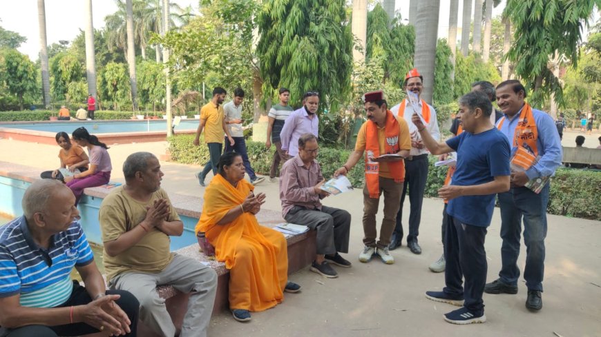 नरेंद्र मोदी को जीताने के लिए अमेरिका से आए कमलेश पटेल ने चलाया जबरदस्त जनसंपर्क अभियान