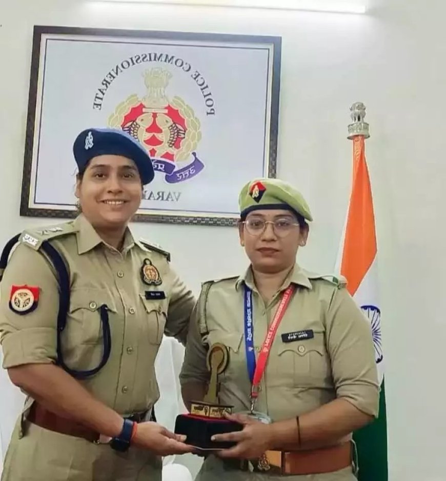 वाराणसी उत्कृष्ट कार्य हेतु दो महिला पुलिसकर्मी सम्मानित, गुम हुए व्यक्तियों को सक्रियता से ढूंढ निकाला