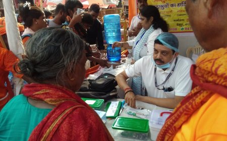 श्रावण मास के द्वितीय सोमवार को भी "श्री गुरुशरण सेवा ट्रस्ट" के तत्वावधान में लगाया गया श्रद्धालुओं के लिये निःशुल्क चिकित्सा शिविर