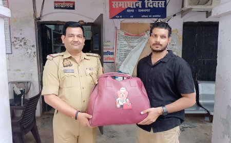 यह अपनी वाराणसी  Varanasi पुलिस कमिश्नरेट जिनके अच्छे काम लोगो को नही दिखते