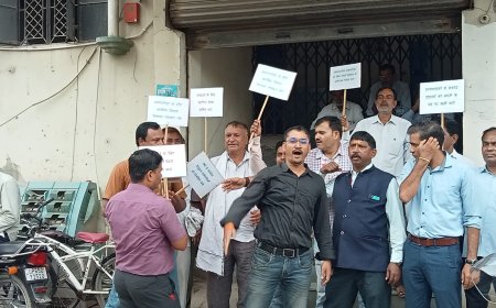 यूनियन बैंक कर्मचारियों ने की हड़ताल,भर्ती पर रोक के विरुद्ध उठाई  आवाज़