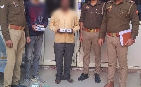 वाहन चोरी के मुकदमे मे वांछित 02 नफ़र अभियुक्त थाना मण्डुवाडीह पुलिस टीम के चढ़े हत्थे , कब्जे से चोरी के दो पहिया वाहनों के विभिन्न पार्टस व चाभियां हुई बरामद