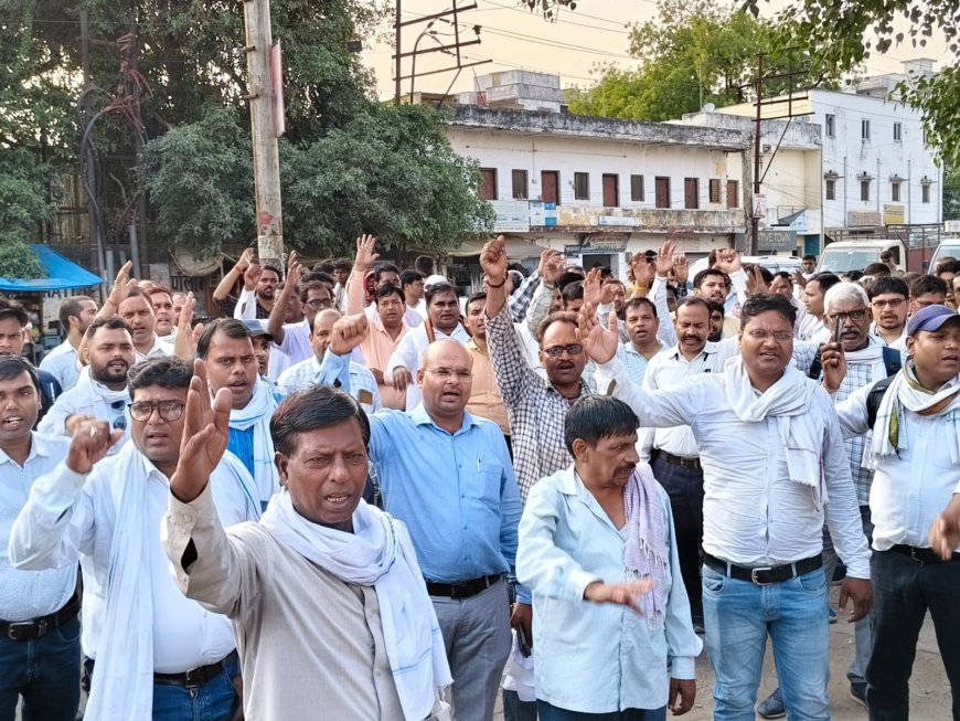 विधुत विभाग:तेज धूप और विधुतकर्मियो का निजीकरण के विरुद्ध प्रदर्शन और ऊर्जा मंत्री का बयान!!