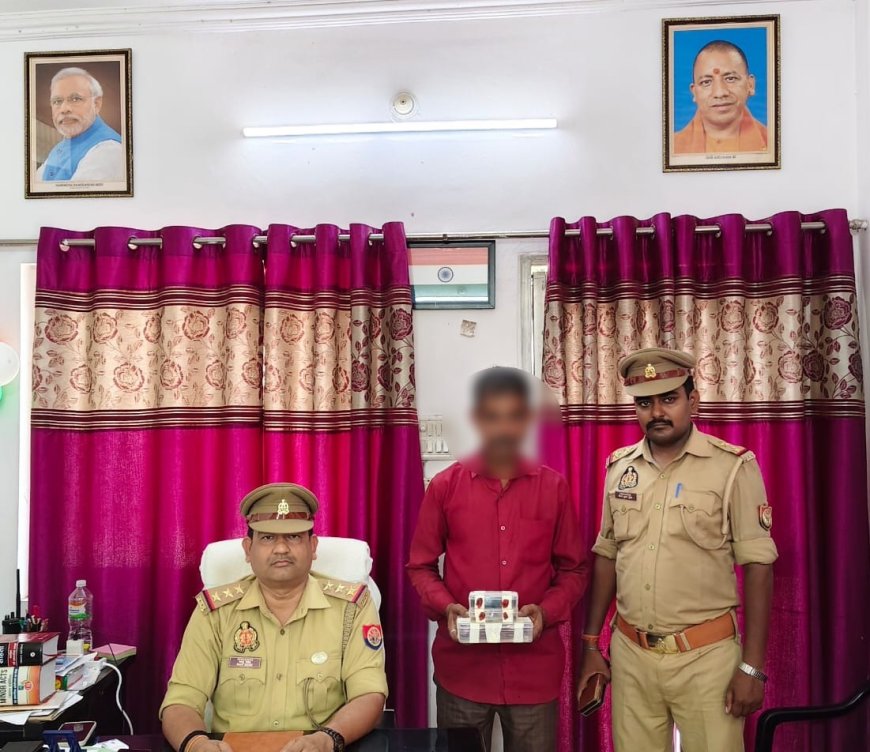 3 लाख की हेरोइन   के साथ रोहनियां थाना प्रभारी निरीक्षक ने अभियुक्त को धर दबोचा