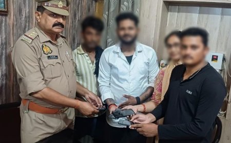 Varanasi;: कमिश्नरेट थाना मंडुआडीह पुलिस द्वारा गुम हुये मोबाइल को बरामद कर मालिको को किया सपुर्द