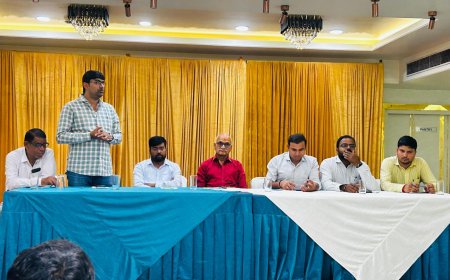 विधुत संघर्ष समिति ने बिजली के सभी संविदाकर्मियों को होमगार्ड और सफाईकर्मीयो की तरह मुख्यमंत्री जी के निर्देशानुसार विधुत दुर्घटना पर 35-40लाख रुपये देने का किया मांग