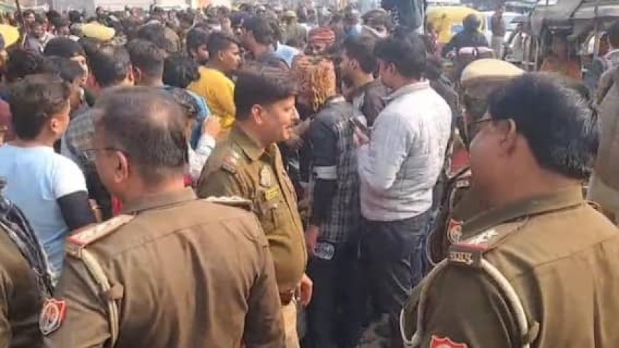 इलेक्ट्रिसिटी (संशोधन) बिल 2025 के खिलाफ राष्ट्र व्यापी विरोध प्रदर्शन:  प्रदेशभर की भांति बनारस के  बिजली कर्मचारियों ने प्रत्येक कार्यालय पर किया विशाल प्रदर्शन