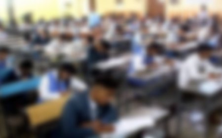 उत्तर प्रदेश बोर्ड परीक्षा 2026  :वाराणसी में कड़ी सुरक्षा के इंतजाम, पैनी नज़र  के लिए बनाये गये कमांड सेंटर