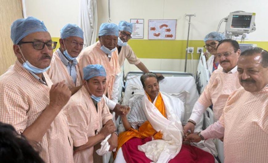 26 दिन बाद सोनम वांगचुक ने तोड़ा अनशन, JP नड्डा-जितेंद्र सिंह की मौजूदगी में खत्म हुई भूख हड़ताल